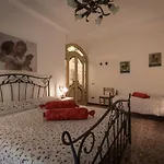 Apartment Center Of Rome Near Vatican And Trastevere Garage Included In The Price Top Place For Jubilee
