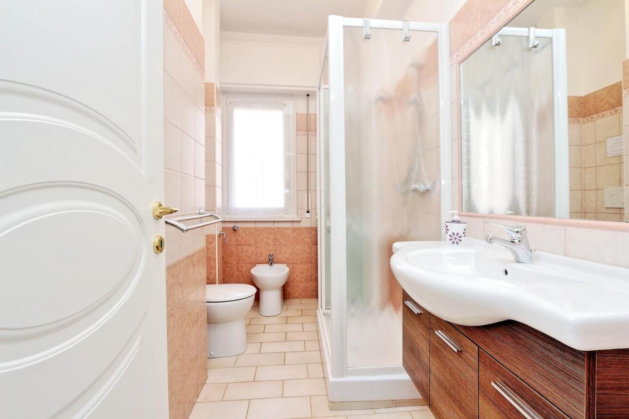 Apartment Center Of Rome Near Vatican And Trastevere Garage Included In The Price Top Place For Jubilee Apartment