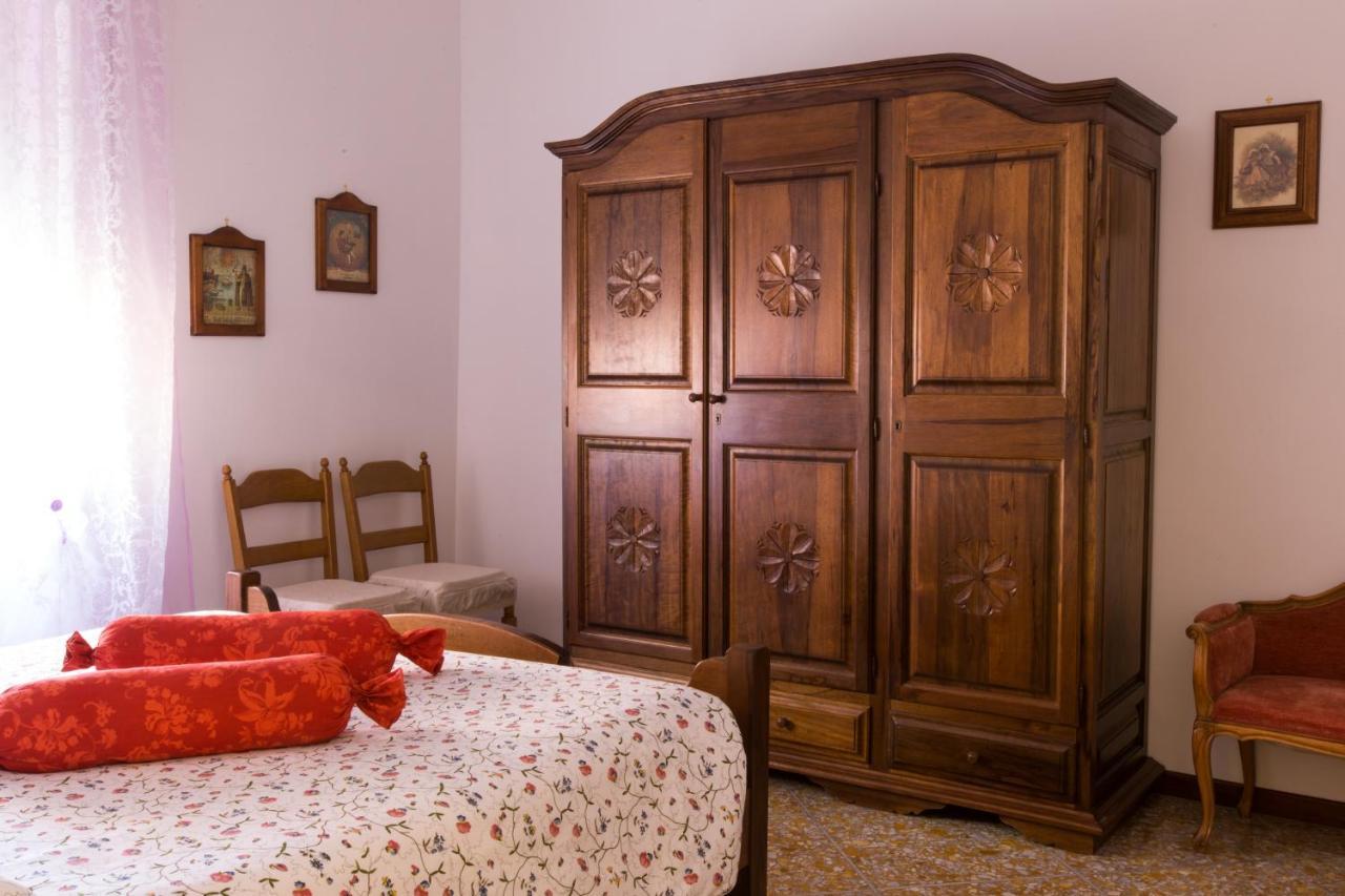 Apartment Center Of Rome Near Vatican And Trastevere Garage Included In The Price Top Place For Jubilee Apartment Rom
