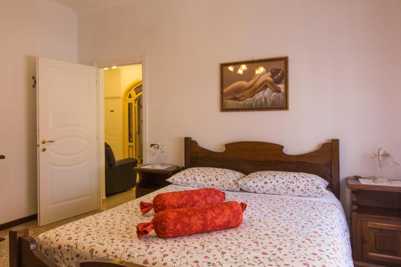 Apartment Center Of Rome Near Vatican And Trastevere Garage Included In The Price Top Place For Jubilee Rom
