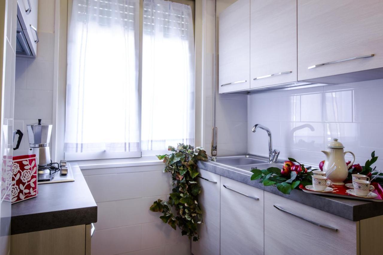 Apartment Center Of Rome Near Vatican And Trastevere Garage Included In The Price Top Place For Jubilee *